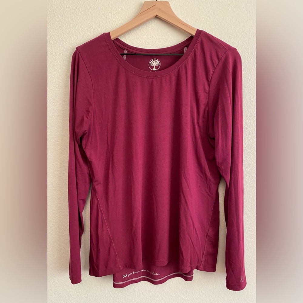 Women’s Healing Hands Mackenzie Top